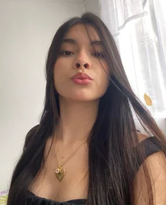 Eli_Thomson Public صورة واحدة|Eli_Thomson Public صورتان|Eli_Thomson Public  4 صور|Eli_Thomson Public  4 صورة