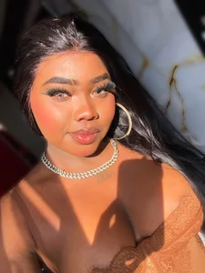 Do you like how I look? od cataleya_flores  7 snímek