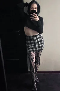 adell_berry sexy tights Immagine  2