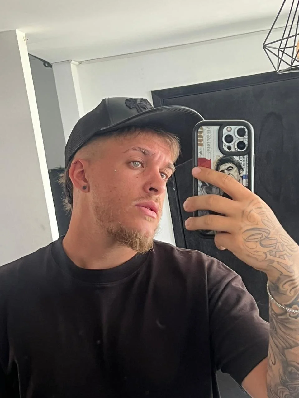 keane_lee_ Trending Pic 528