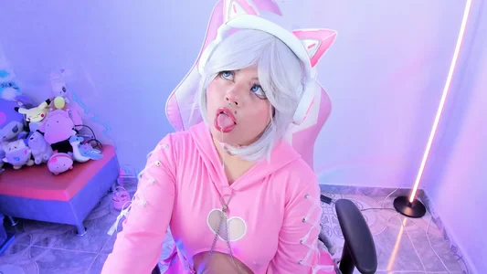 Ahri_Elderwood ❤️Do you like my new outfit?😽 Pic 5