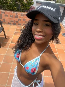 lia_16 Public Gambar 8