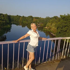 MaryJane441 The fresh wind hugs me and kisses me Pic 5