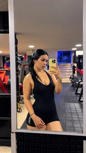 salma_lutz Your elegant, fit, and sexy Latina! 👄 Pic 4
