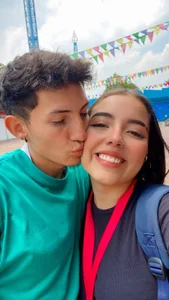 sarah_and_taylor A FUN-FILLED DAY صورة واحدة|sarah_and_taylor A FUN-FILLED DAY صورتان|sarah_and_taylor A FUN-FILLED DAY  صور|sarah_and_taylor A FUN-FILLED DAY  صورة