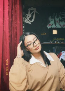 AnnyHancockx_ Nini casual Pic 3