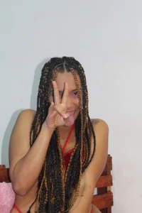 Alika_Shanty Public Pic 4