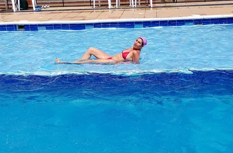 eva_loreti happy day Pic 6