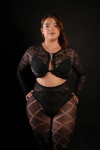 serena_foxx1 Public Pic
