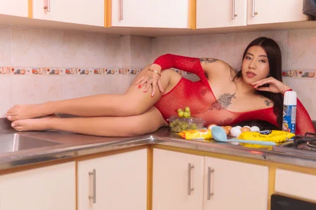 VioletFroostWhispered Fantasies Bild 4