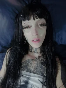 barbara_anal_squirt_ Ven  2টি ছবি