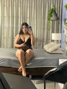 curvybuffgirllll Public Poză 6