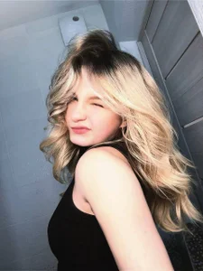 my life de Chillinghotspot  4 Imagens