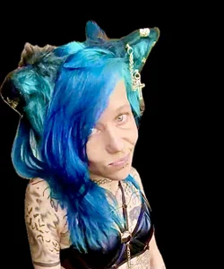 Toxii- Public  2টি ছবি