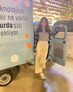 NoraVelour Public Pic 3