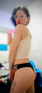 Yandal_Iris backwards , my naked Pic