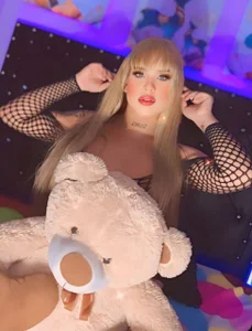 Public de baby_kemdall  4 Imagens