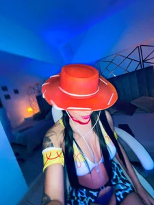 Amberr_rousse2 a very naughty cowgirl 🤠😈🔥 Pic 3