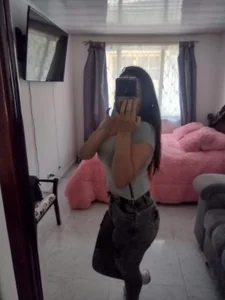 Naughtygirl-latin10 Public Foto