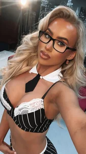 Irish_Barbie Public Pic 6