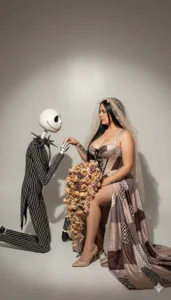 angelica_cross_ Sweet or Angelica? 😈🎃❤️‍🔥 صورة واحدة|angelica_cross_ Sweet or Angelica? 😈🎃❤️‍🔥 صورتان|angelica_cross_ Sweet or Angelica? 😈🎃❤️‍🔥  4 صور|angelica_cross_ Sweet or Angelica? 😈🎃❤️‍🔥  4 صورة