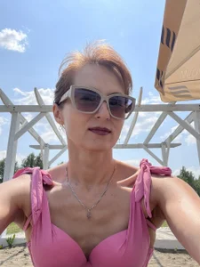 Ataliya_luxe Just me Pic 2