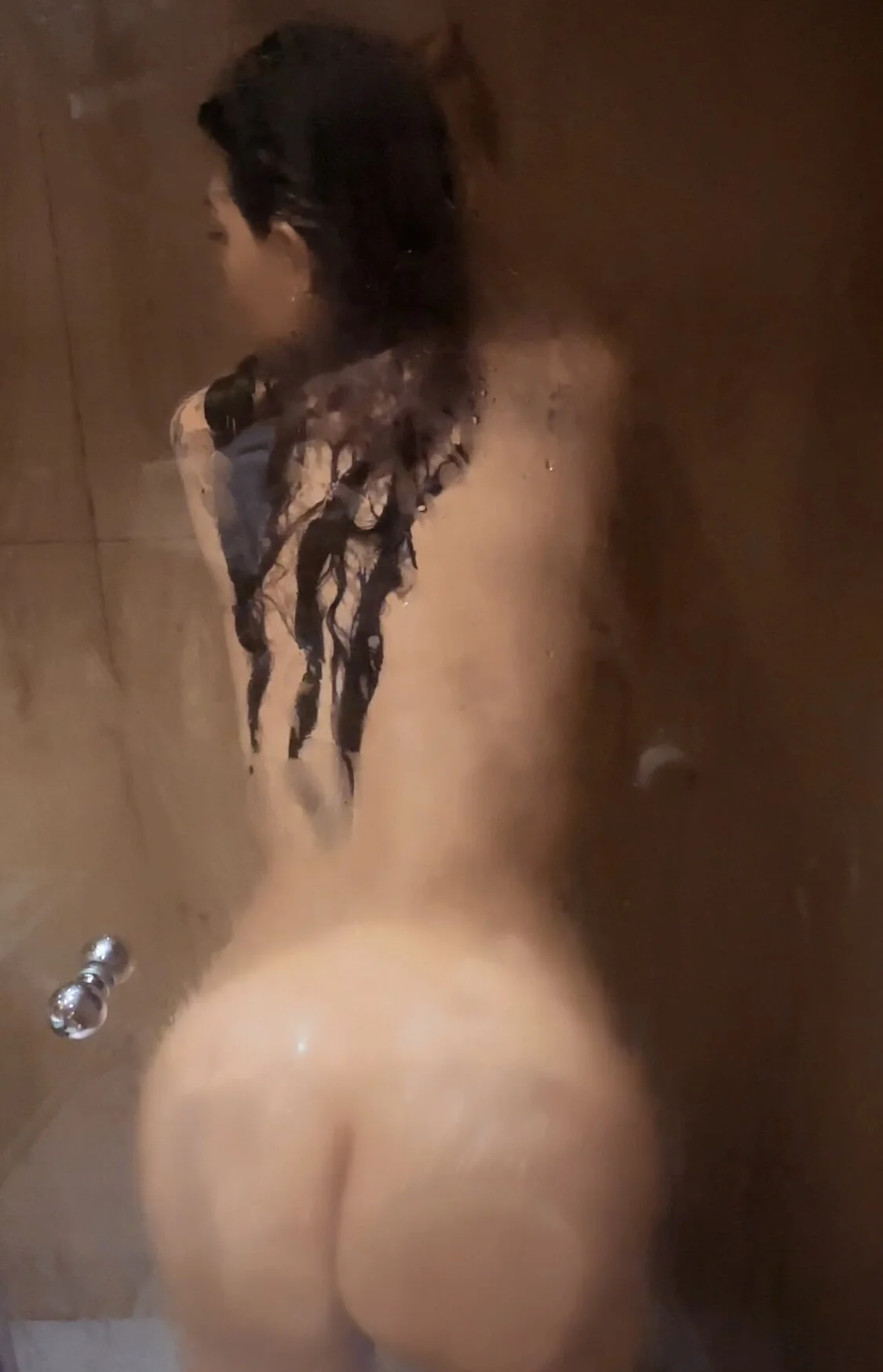 CarlaConnorTV - Photo 1