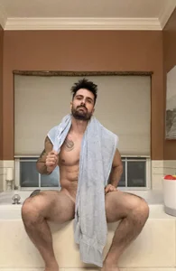HandsomeMagic Public Pic 3