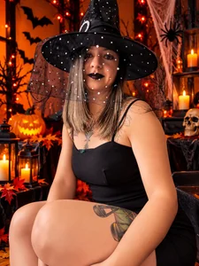 Ariana_blonde 🎃 Your wicked little secret 🖤 Foto 2