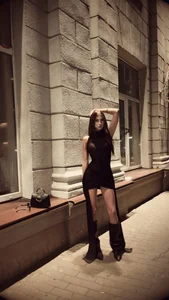 faye_tality Public Pic 3