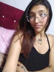 Public de Kitty_Wolf  2 Imagens