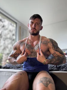 Blue de DimitriSullivan_  2 photos