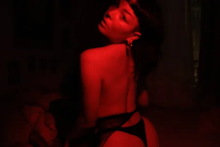 LunaNeraa Public รูป 