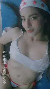 cherry_modelx_ horny christmas girl Pic 5