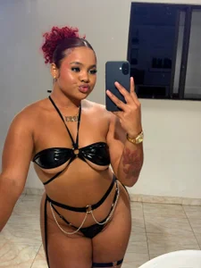 Maaracooper Secrets at Midnight 🌙 사진