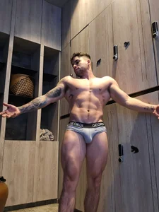 Be my gymbro de Mike_montoya1 Foto 4