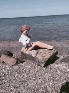 Issals XXX nøgenfoto 6