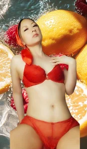 evelyn_miller___ your Girl Red ❤️ Foto 3