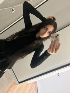 EvelineStiner Selfie for you Pic 4