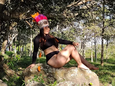 ThyaraJhons A sexy traditional costume 圖片 4