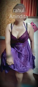 aninditarahul Public Pic