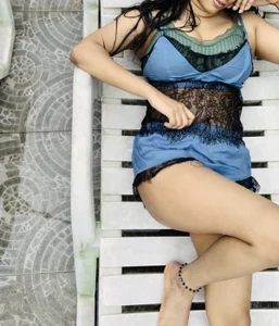 Squirt_Queen_X kullanıcısının Sexy Anjali albümü -  2 fotoğraf