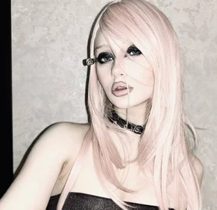 MargarettHampton Public Pic 3