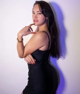 Public de Miaykent  4 photos