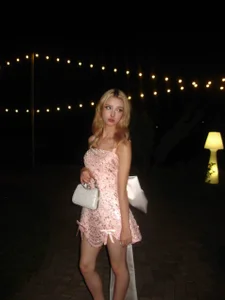 Alicepoq Come Watch Me Immagine  4