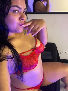 Stephi_Moon Red-y for you. 🥵 Billede 4