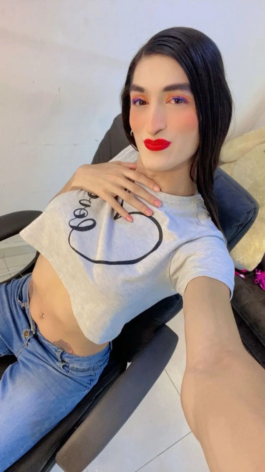 lily_cash1 Trendaava kuva 9600