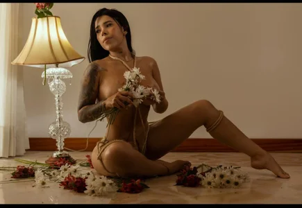 sexysistter's 🌼 Flowers and ropes 🌼 Sex Photo 4