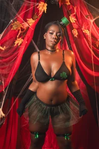 ThaliaWest Happy Halloween 🎃 Pic 6