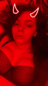 Tara_Renn: Public ( 4 фото)